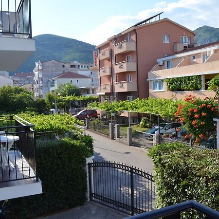 Casablanca Apartments Μπούντβα Εξωτερικό φωτογραφία