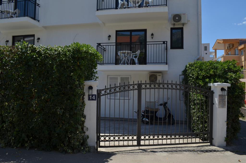 Casablanca Apartments Μπούντβα Εξωτερικό φωτογραφία